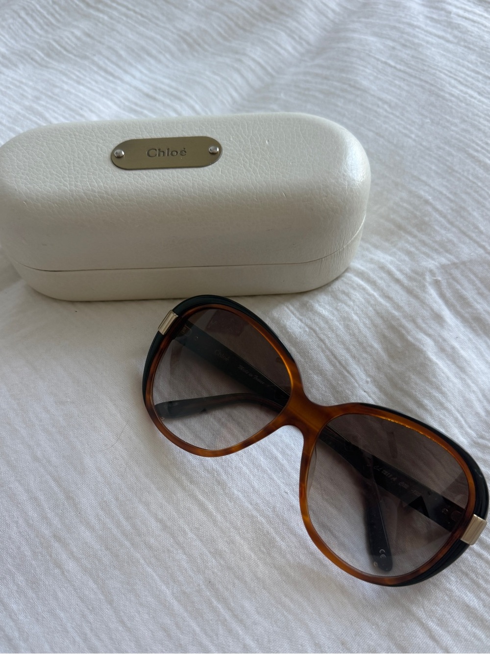 Chloé Brown Tortoise Oversized Sunglasses